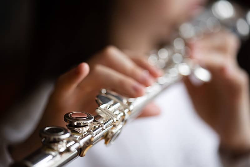 image of flute playing lesson Dublin - Dublin School of Music